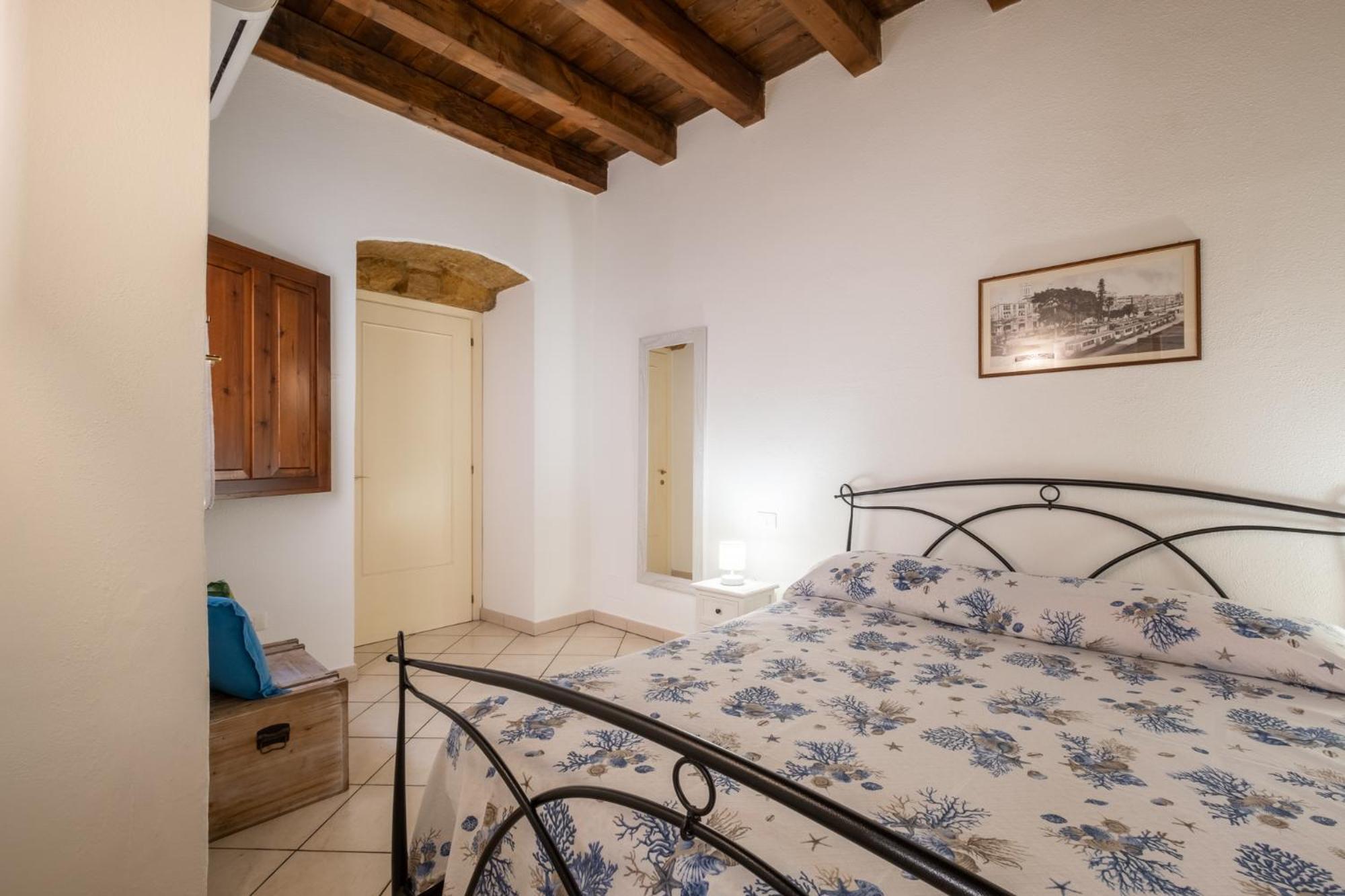Entu E Mari - Grecu Apartment Cagliari Ngoại thất bức ảnh